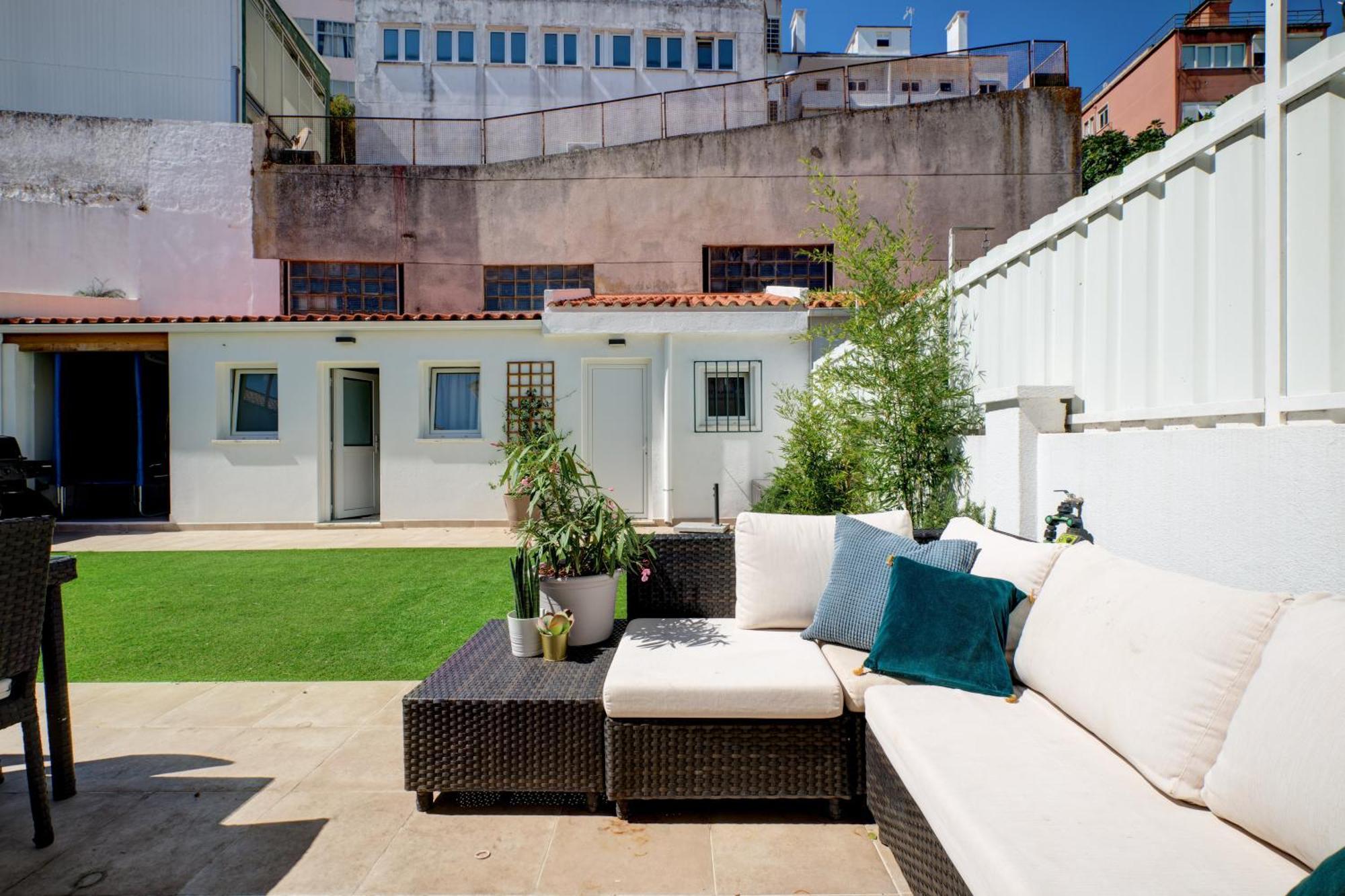 Comfortable Town House In Quiet Area By Lovelystay Lisboa Εξωτερικό φωτογραφία